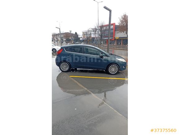 Sahibinden Ford Fiesta 1.4 Titanium 2009 Model  226.900 km Yeşil