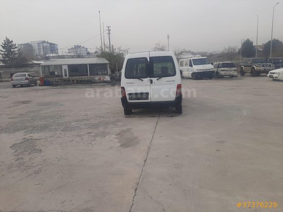 KAREN YEDİEMİN'DEN PARTNER 2004 MODEL 2.0 HDI 190C