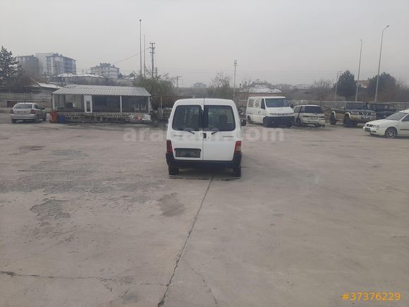KAREN YEDİEMİN'DEN PARTNER 2004 MODEL 2.0 HDI 190C