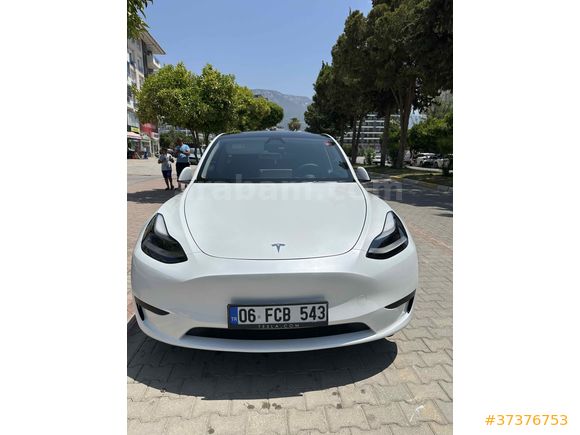 Sahibinden Tesla Model Y Standart Range 2025 Model 