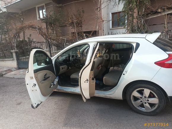Sahibinden Renault Megane 1.5 dCi Expression 2011 Model