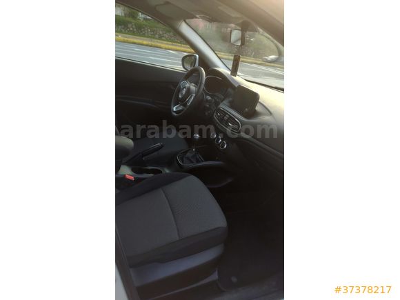 Sahibinden LPG'li Fiat Egea 1.4 Fire Easy Plus 2024 Model