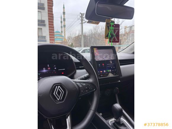 Sahibinden Renault Clio 1.0 TCe  tesla ekran 
