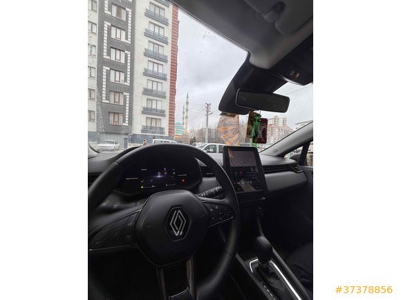 Sahibinden Renault Clio 1.0 TCe  tesla ekran 