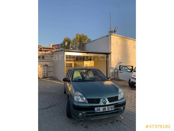 Sahibinden Renault Clio 1.4 Authentique 2005 Model 