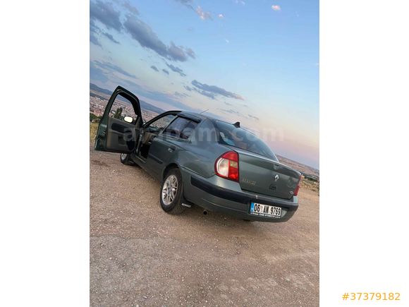 Sahibinden Renault Clio 1.4 Authentique 2005 Model 