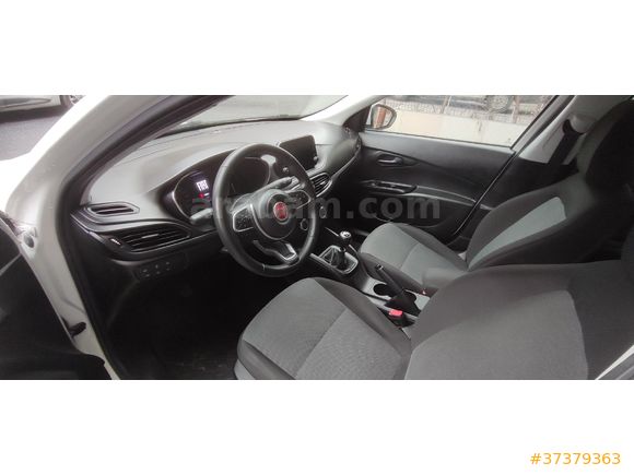 Sahibinden Fiat Egea 1.4 Fire Easy Plus 2021 Model