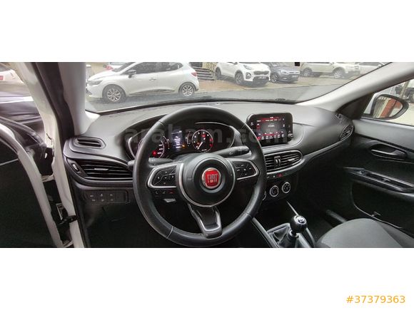 Sahibinden Fiat Egea 1.4 Fire Easy Plus 2021 Model