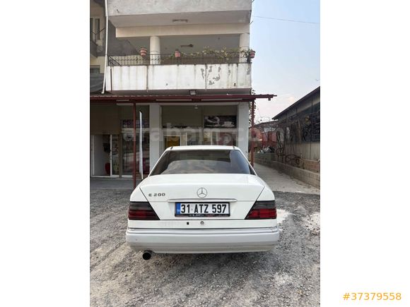 Sahibinden Mercedes - Benz E 200 d 1994 Model 