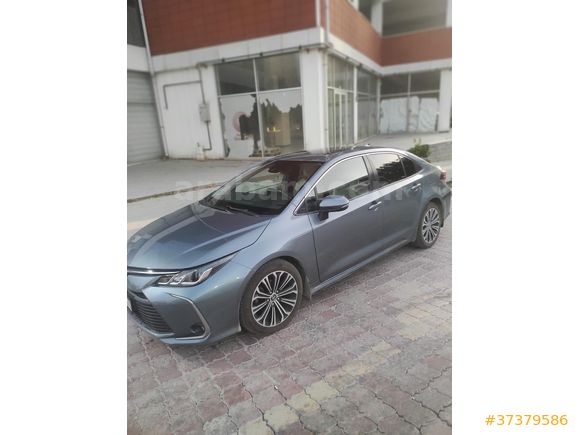 Sahibinden Toyota Corolla 1.6 Flame X Pack 2019 Model  71.000 km Gri