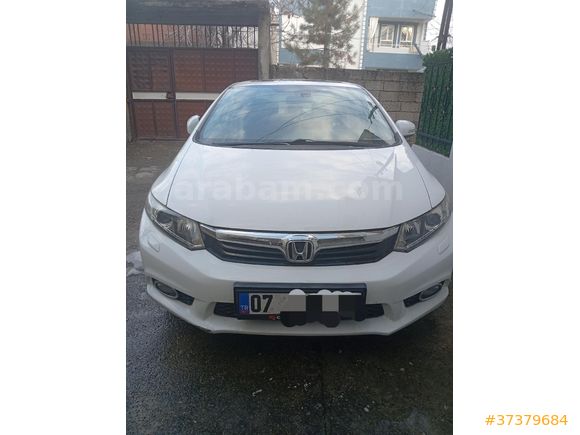 Sahibinden Honda Civic 1.6 i-VTEC ECO Elegance 2014 Model