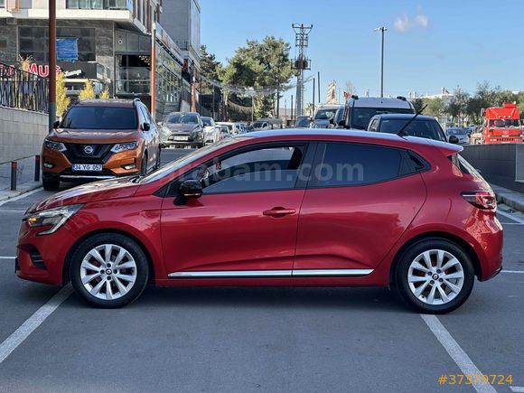 Sahibinden Renault Clio 1.0 TCe Touch 2023 Model 