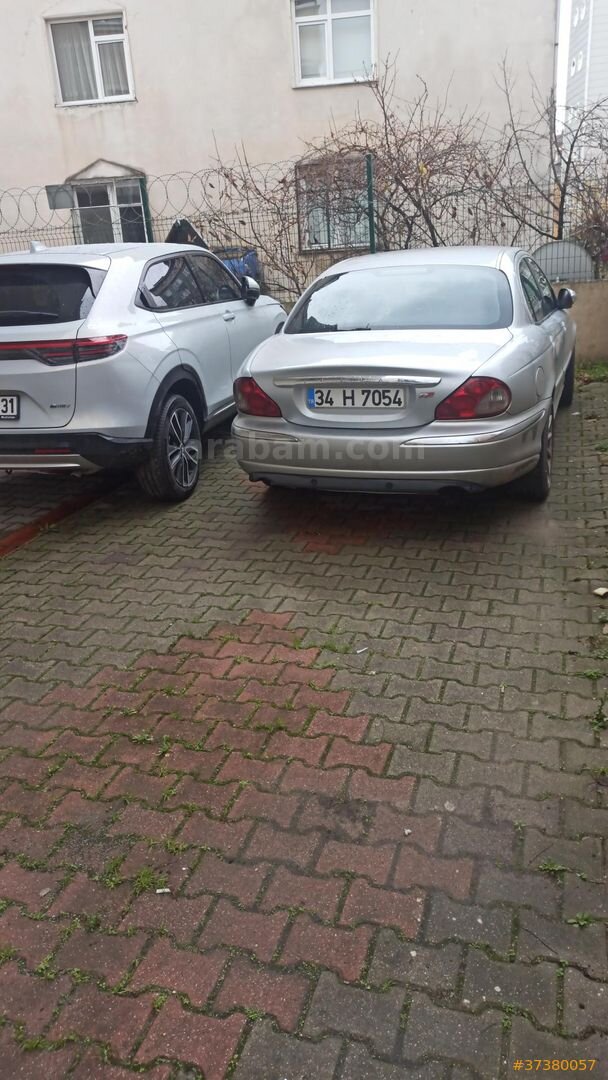 Sahibinden Jaguar X-Type 2.0 D Executive 2009 Model İstanbul 277.000 km Gri (Gümüş) 1