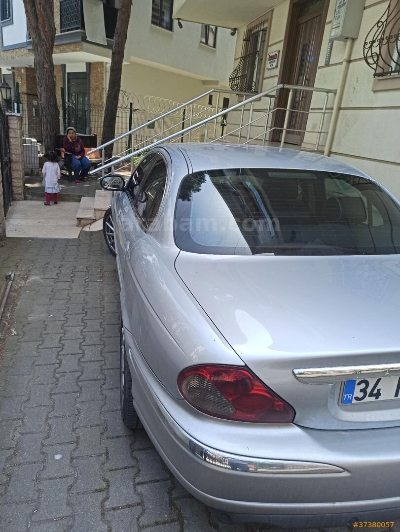 Sahibinden Jaguar X-Type 2.0 D Executive 2009 Model İstanbul 277.000 km Gri (Gümüş) 6