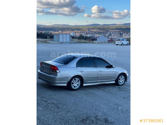 Sahibinden Honda Civic 1.6 i-VTEC LS 2005 Model