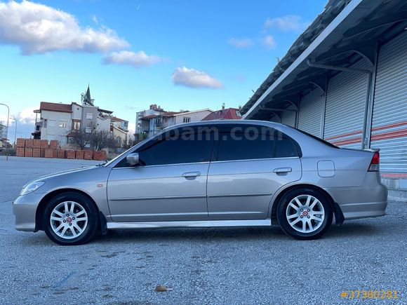 Sahibinden Honda Civic 1.6 i-VTEC LS 2005 Model