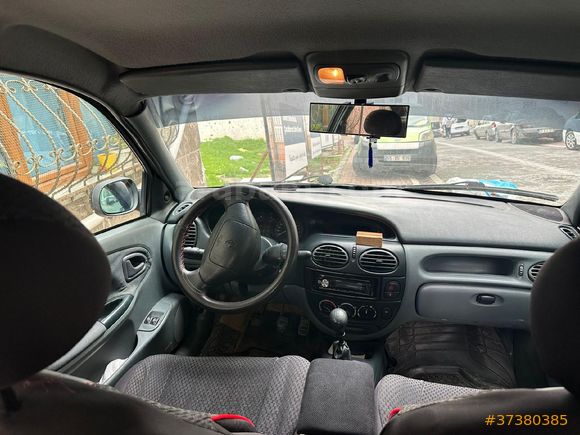 Sahibinden Renault Megane 1.6 RTE 1999 Model
