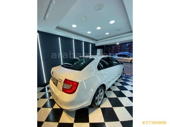 Sahibinden Skoda Rapid 1.6 TDI Elegance 2014 Model 