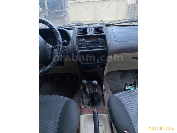 Sahibinden Nissan Terrano 2.7 TDI Elegance 2001 Model 