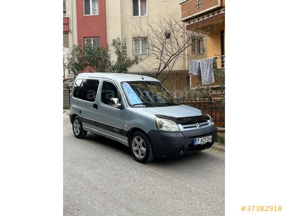 Berlingo.KLİMALI,YENİ muayeneli TAKASLI