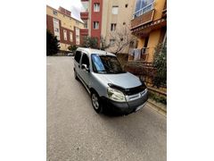 Berlingo.KLİMALI,YENİ muayeneli TAKASLI