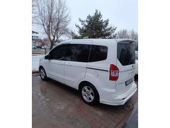 Sahibinden Ford Tourneo Courier 1.5 TDCi Delux 2016 Model 