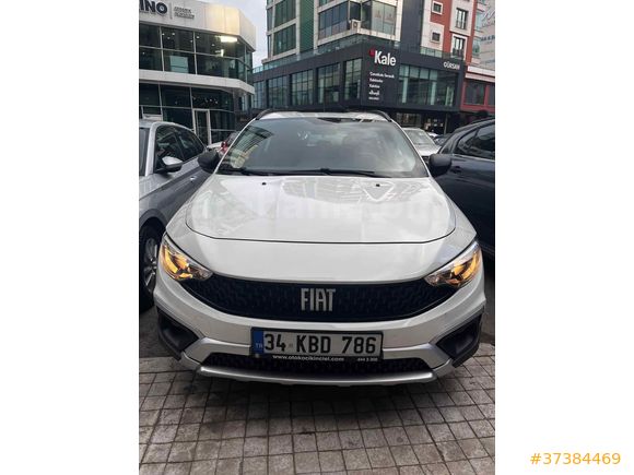 En iyilerinden  Fiat Egea Cross 1.4 Fire Street 2024 Model