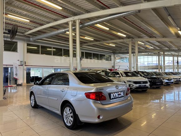 2009 TOYOTA COROLLA 1.4 D-4D ELEGANT