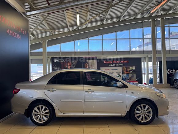2009 TOYOTA COROLLA 1.4 D-4D ELEGANT