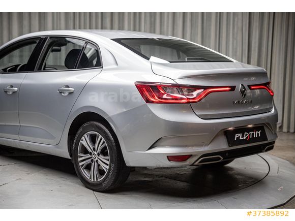 2024 MEGANE 1.3 TCE TOUCH CARPLAY_Ş.TKP_CRUISE_Ç.ÖNLEYİCİ_BOYASIZ
