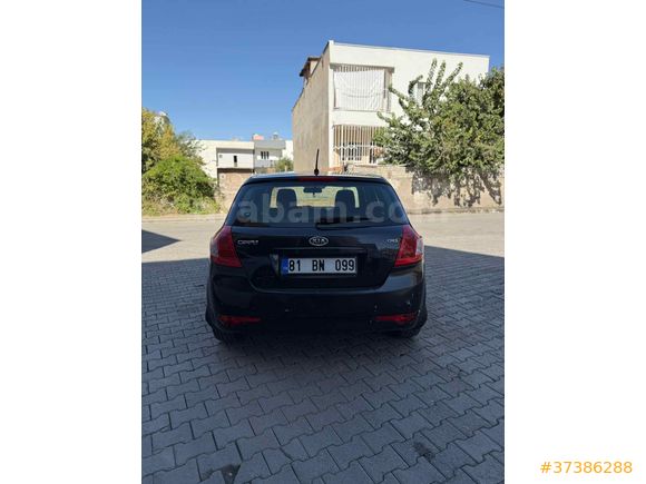 Sahibinden Kia Ceed 1.6 CRDi Motion 2011 Model 
