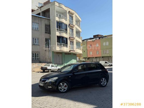 Sahibinden Kia Ceed 1.6 CRDi Motion 2011 Model 