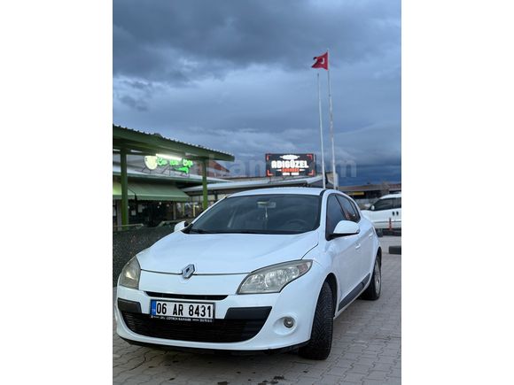 Sahibinden Renault Megane 1.5 dCi Expression 2011 Model 