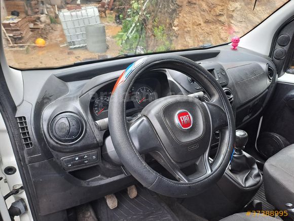 Sahibinden Fiat Fiorino Combi 1.4 Fire Premio 2021 Model