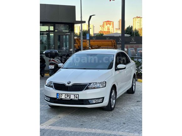 Sahibinden Skoda Rapid 1.2 TSI GreenTec Style 2015 Model İstanbul