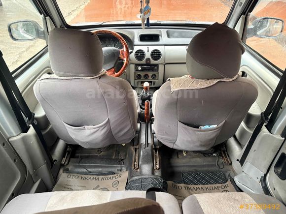 Sahibinden Renault Kangoo 1.5 dCi Expression 2004 Model 