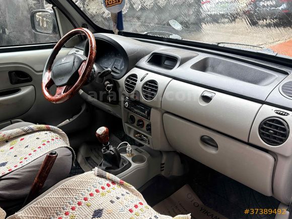 Sahibinden Renault Kangoo 1.5 dCi Expression 2004 Model 