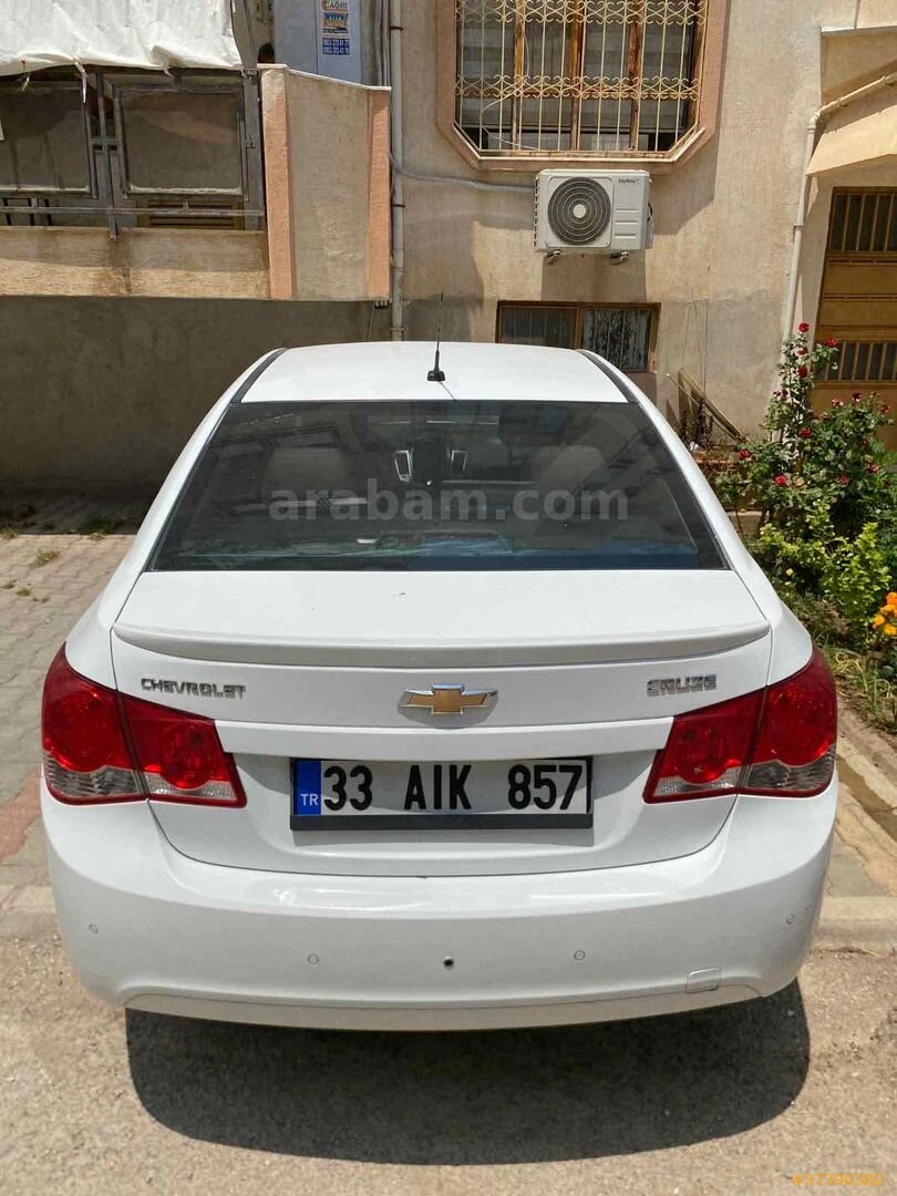 MS MOTORS CHEVROLET CRUZE OTOMATİK DÜŞÜK KM TESLA EKRAN CARPLAY TRAMERSİZ 2