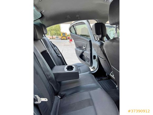 Galeriden Renault Fluence 1.5 dCi Dynamique 2011 Model Adıyaman