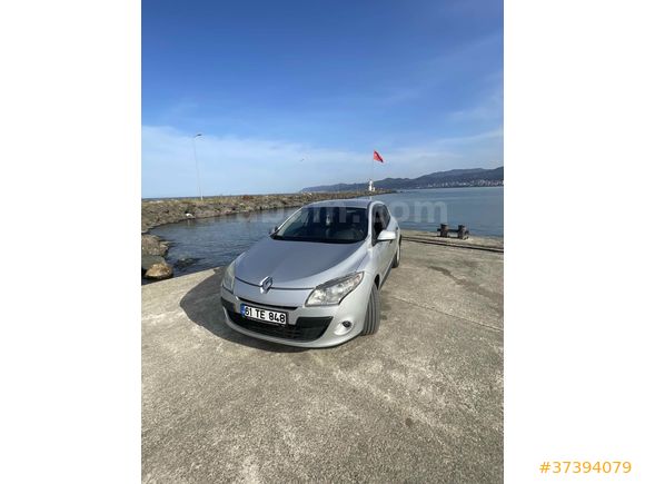 Sahibinden Renault Megane 1.5 dCi Authentique 2011 Model 