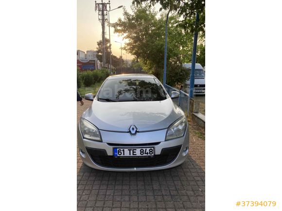 Sahibinden Renault Megane 1.5 dCi Authentique 2011 Model 
