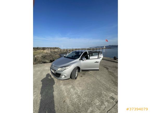 Sahibinden Renault Megane 1.5 dCi Authentique 2011 Model 