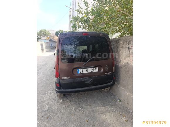 Sahibinden Renault Kangoo 1.4 RTE 2000 Model