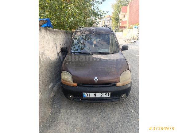 Sahibinden Renault Kangoo 1.4 RTE 2000 Model