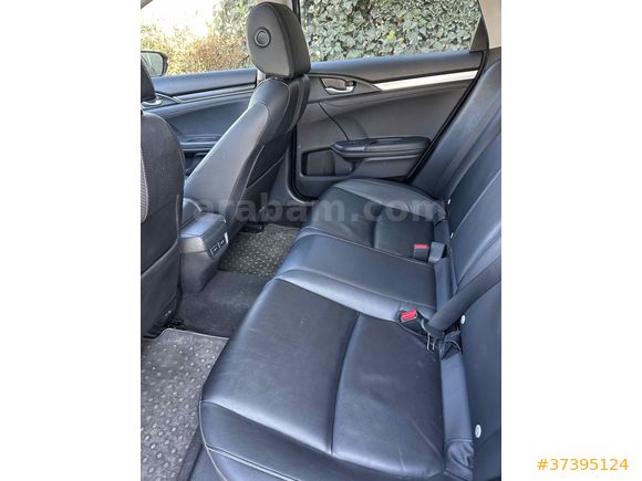 Sahibinden Honda Civic 1.5 i-VTEC Executive Plus 2020 Model 