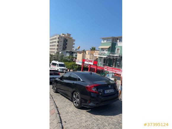 Sahibinden Honda Civic 1.5 i-VTEC Executive Plus 2020 Model 