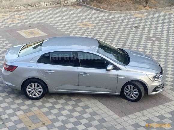 Sahibinden Renault Megane 1.3 TCe Touch 2025 Model 
