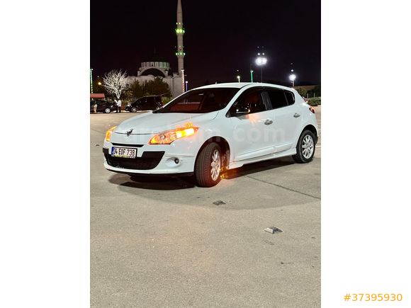 Sahibinden Renault Megane 1.5 dCi Expression 2011 Model