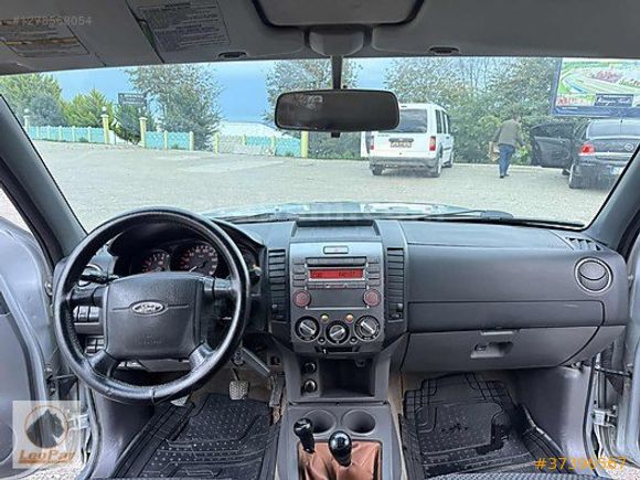 2011 FORD RANGER 2.5 TDCİ XLT 4x4 143 HP DİZEL MANUEL TAKAS OLUR