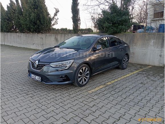 SAHİBİNDEN 2021 MODEL MEGANE 4. 1.5 DCİ OTOMATİK İCON PAKET DİZEL BOYASIZ DEĞİŞENSİZ 123.000 km